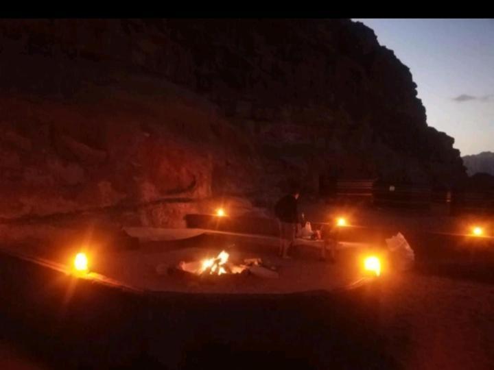 Wadi Rum Fun Time Tour'S Екстериор снимка